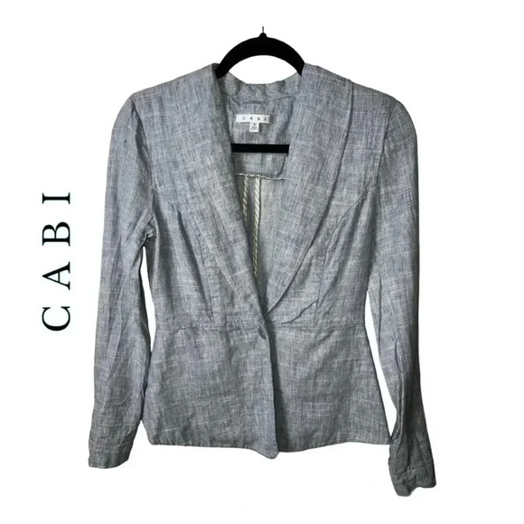 0466W. CABI ONE BUTTON‎ BLAZER LIGHT BLUE IN COLOR THREE BUTTON ON WRIST SIZE 0 - Picture 1 of 10